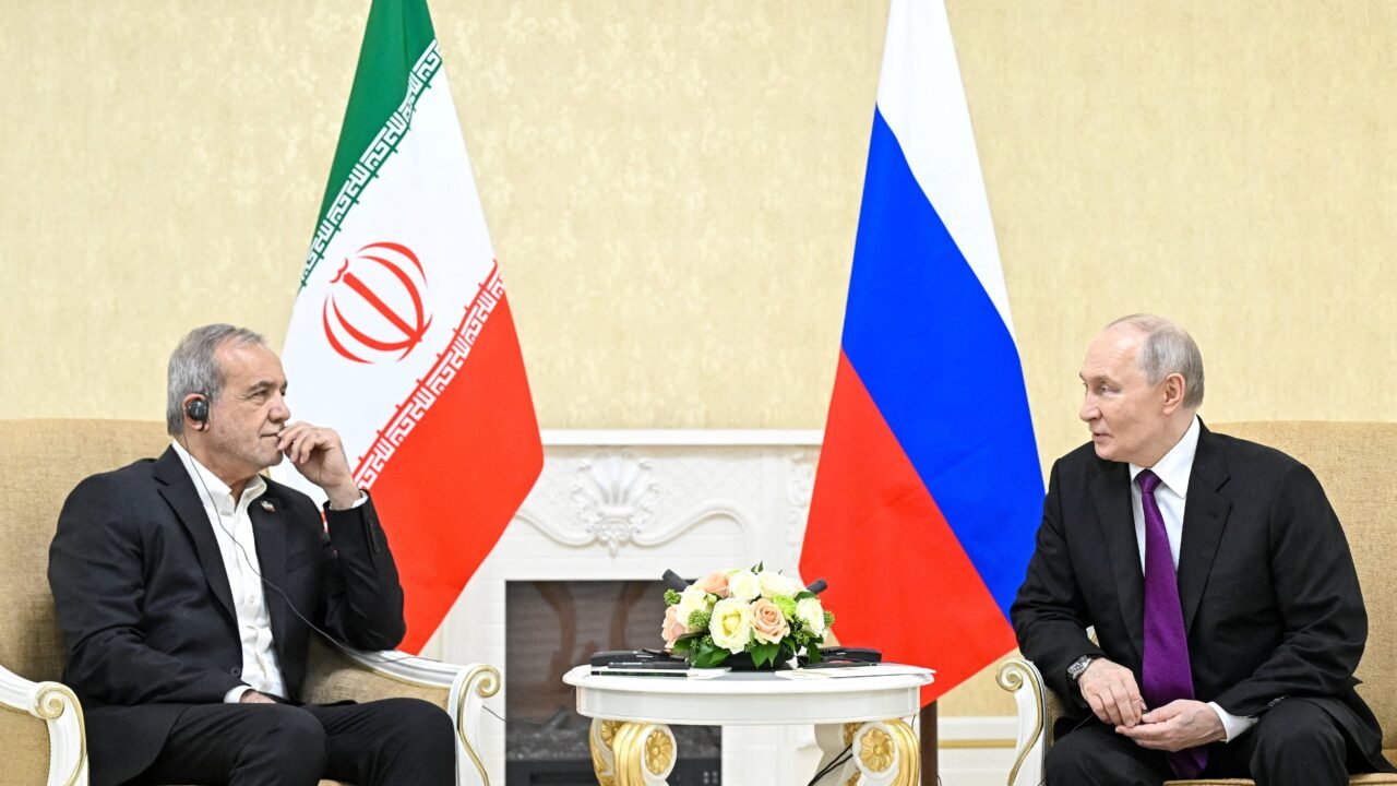 Putin prometió “hacer todo lo posible” para poner fin a la guerra en Medio Oriente tras reunirse con el presidente de Irán
