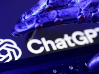 ChatGPT crea el 96% de los perfiles psicológicos que guarda de sus usuarios sin pedirles permiso