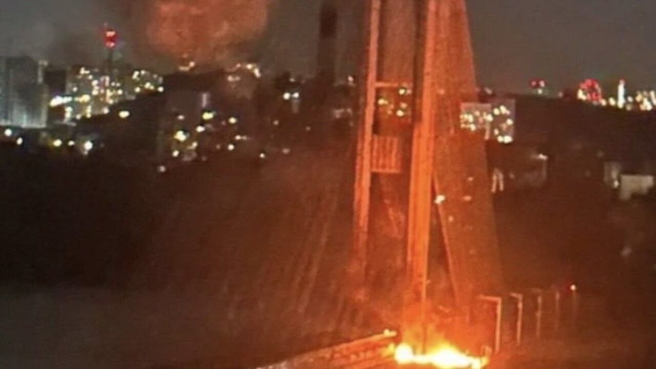 Rusia lanzó un nuevo ataque contra Kiev y volvió a atacar un puente clave de Ucrania: al menos un muerto y dos heridos