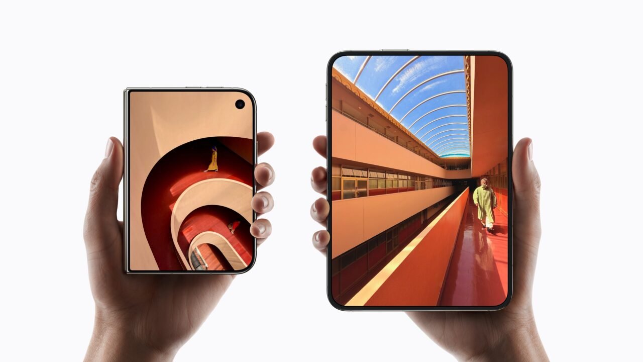 Primer iPhone plegable de Apple agotó entregas a los 30 minutos de salir a la venta