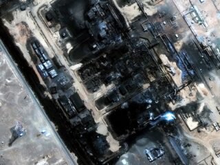 Satélites rusos ayudan a aliados de Irán a atacar a Arabia Saudita