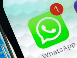Cómo reconocer la app falsa que suplanta a WhatsApp y amenaza robar toda tu información