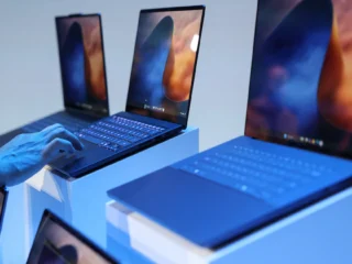 Los envíos mundiales de computadoras cayeron 20% en el tercer trimestre por el encarecimiento de la memoria RAM