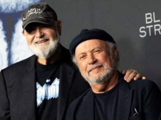 Billy Crystal confiesa que perdió la confianza en Dios tras la muerte de Rob Reiner