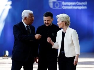 Ucrania aprueba una ley sobre minorías y desbloquea su adhesión a la Unión Europea