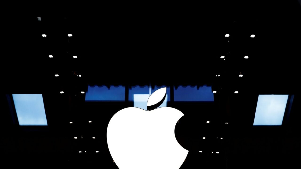 Un extécnico de Apple y Tesla pasó de crear vehículos eléctricos a robots industriales