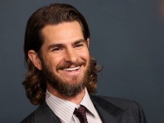 Tras ponerse en la piel de Sam Altman, Andrew Garfield afirmó: “Cualquiera que asuma tal nivel de responsabilidad debe poder distanciarse”