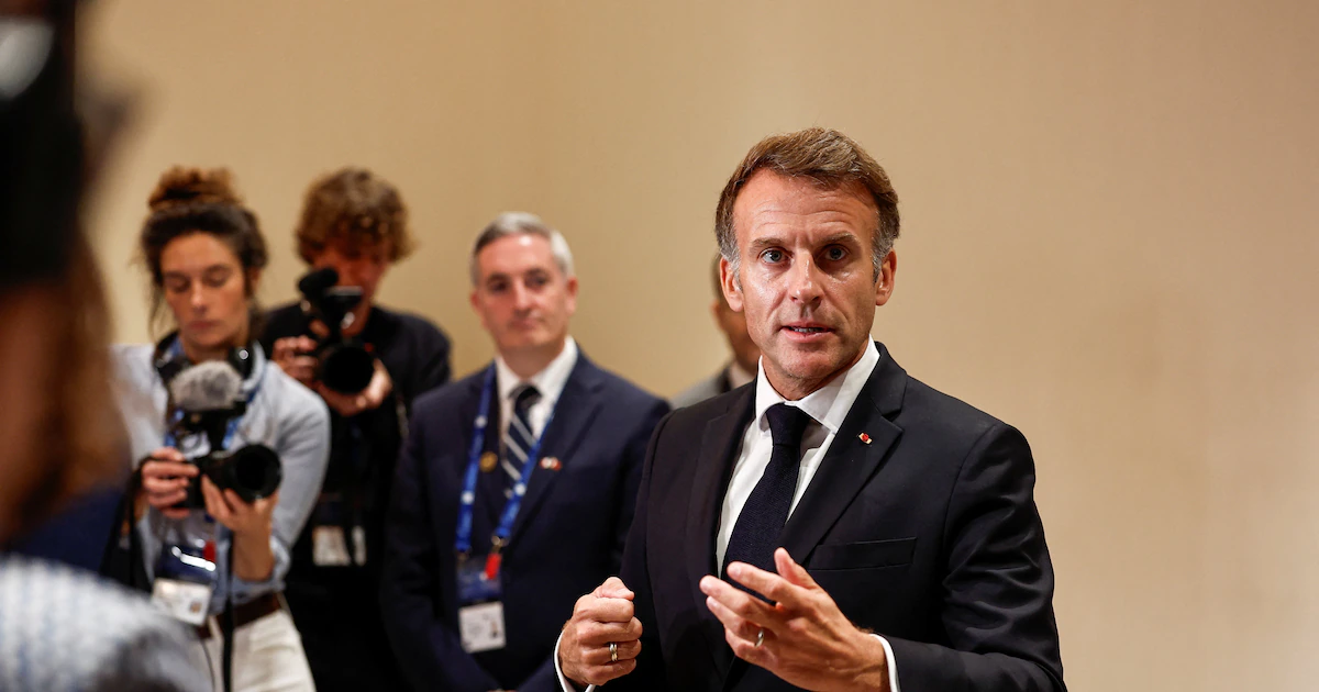 Emmanuel Macron arremetió contra los líderes mundiales que “hacen campaña a costa de Francia”