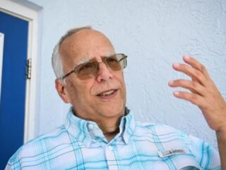 Louis Prevost, hermano del papa León XIV, también tiene cáncer: padece mieloma múltiple
