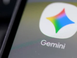 Gemini superó los 1.000 millones de usuarios, pero las acciones de Alphabet cayeron cerca de 8% tras sus resultados