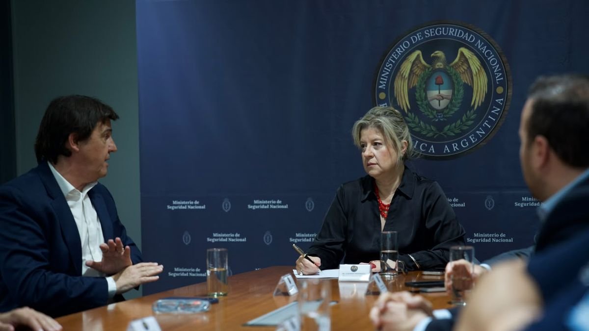 Alejandra Monteoliva encabezó la mesa de control y monitoreo del fenómeno de El Niño