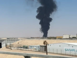 Estados Unidos pidió evacuar empleados no esenciales de su embajada en Arabia Saudita por posibles ataques
