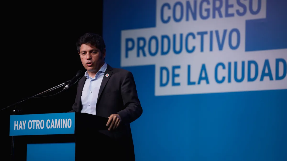 Para Axel Kicillof, “el problema es Milei y todo su programa económico”