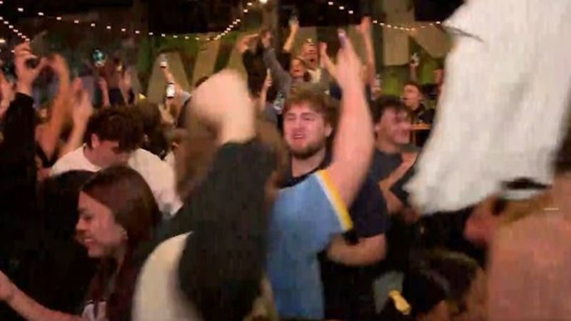 «Lo mejor de mi vida»: así celebró la afición de los Brewers tras coronarse campeones de la Serie Mundial