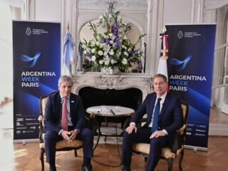 Presentaron un programa para obtener la ciudadanía argentina a través de inversiones