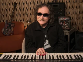 Charly García contará su historia en un nuevo documental de Netflix