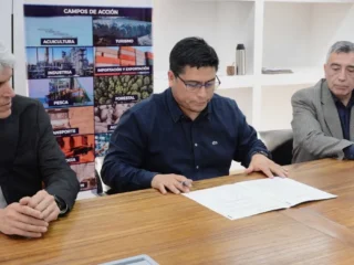 Claudio Vidal anunció inversiones en el sector petrolero: “No llegan solas, hay que ir a buscarlas”
