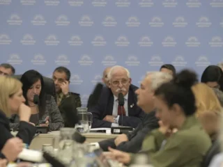 Sin dictamen a la vista, Diputados debate en comisiones la Ley de Defensa de la Soberanía