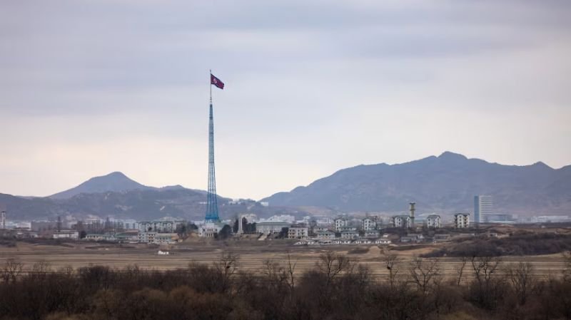 Corea del Norte ordena a sus tropas fronterizas que tomen «medidas decisivas» si Corea del Sur amenaza su seguridad | CNN