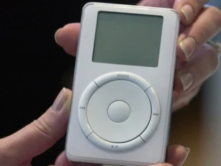 A 25 años del iPod: el dispositivo que salvó a Apple y cambió para siempre la forma de escuchar música