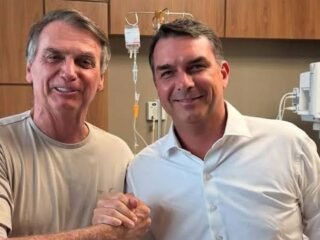 La Justicia autorizó a Flávio Bolsonaro a volver a visitar a su padre a días del balotaje en Brasil