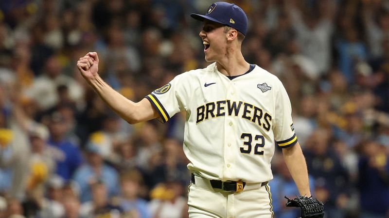 Los Brewers resisten el intento de remontada de los Rays y ganan 3-2 en el primer juego de la Serie Mundial