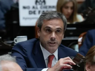 Guillermo Michel le solicitó a la AGN una auditoría integral de la “privatización” de AySA