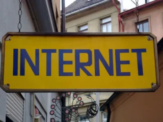 Cloudflare tiene problemas de funcionamiento que afectan a media internet
