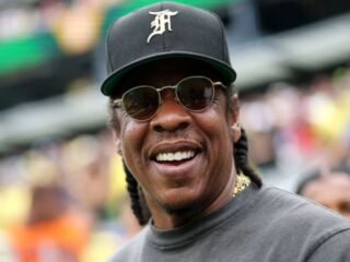 Jay-Z anunció que él mismo será el artista del Halftime Show del Super Bowl LXI