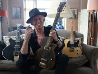Keith Richards: “Todavía me gusta tomar una copa de vez en cuando, porque no voy a ir al cielo pronto”