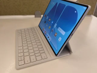 A examen: probamos la tableta Huawei MatePad Air, con pantalla de 12″ y teclado desmontable