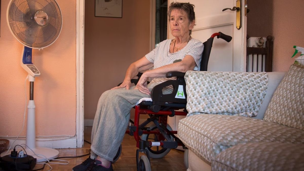 Quién era Maricarmen, la mujer de 87 años desalojada que falleció en España