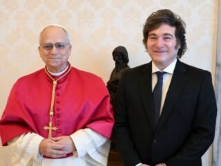 Javier Milei abrió la posibilidad de mover la fecha de la visita del papa León XIV