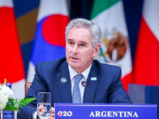 En medio de la tensión por Flávio Bolsonaro, Pablo Quirno compartió una reunión del G20 con el canciller de Brasil