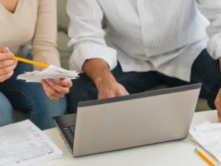 Cuánto necesitó una familia para ser de clase media en la Ciudad de Buenos Aires en septiembre