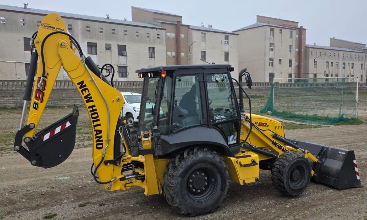 Llegó a Puerto Deseado nueva maquinaria para fortalecer los servicios de SPSE en Zona Norte