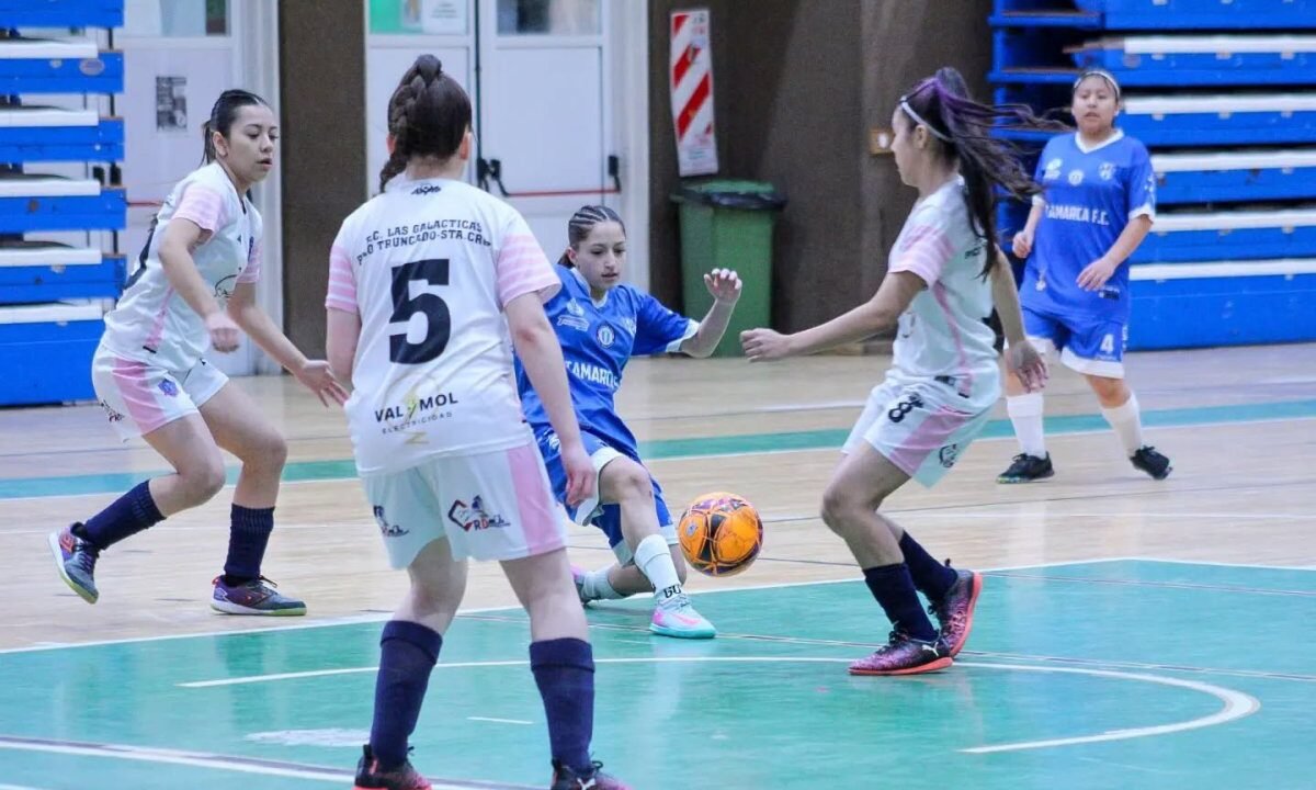 El Calafate se consagró en el futsal femenino y representará a Santa Cruz en los Juegos Evita