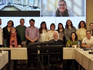Santa Cruz estuvo presente en la Comisión Federal de Evaluación