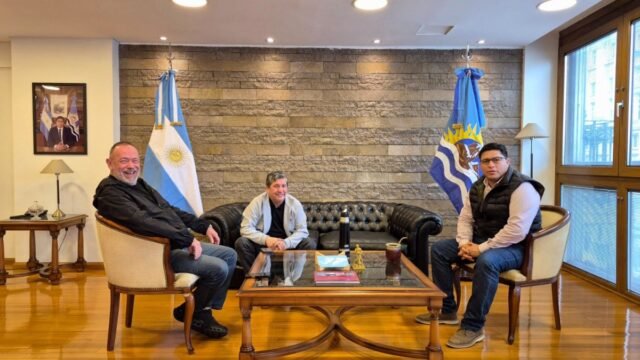 Vidal se reunió con UOCRA: las Represas se encaminan a reactivarse en noviembre con mano de obra local