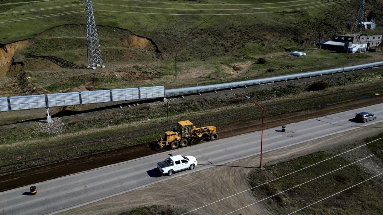 Vialidad Provincial trabaja sobre la Ruta Complementaria N.º 20