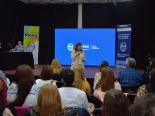 Impulsan una capacitación para el operativo de evaluación de fluidez lectora en Santa Cruz