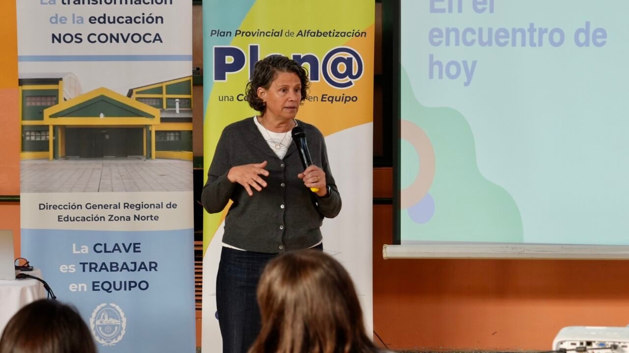 Se realizó el 5° y último encuentro del Plan Provincial de Alfabetización Plen@ en Caleta Olivia