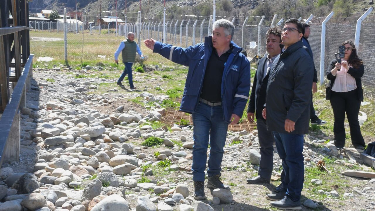 La planta cloacal de El Chaltén supera el 40% de avance y se prevé su funcionamiento entre diciembre y enero