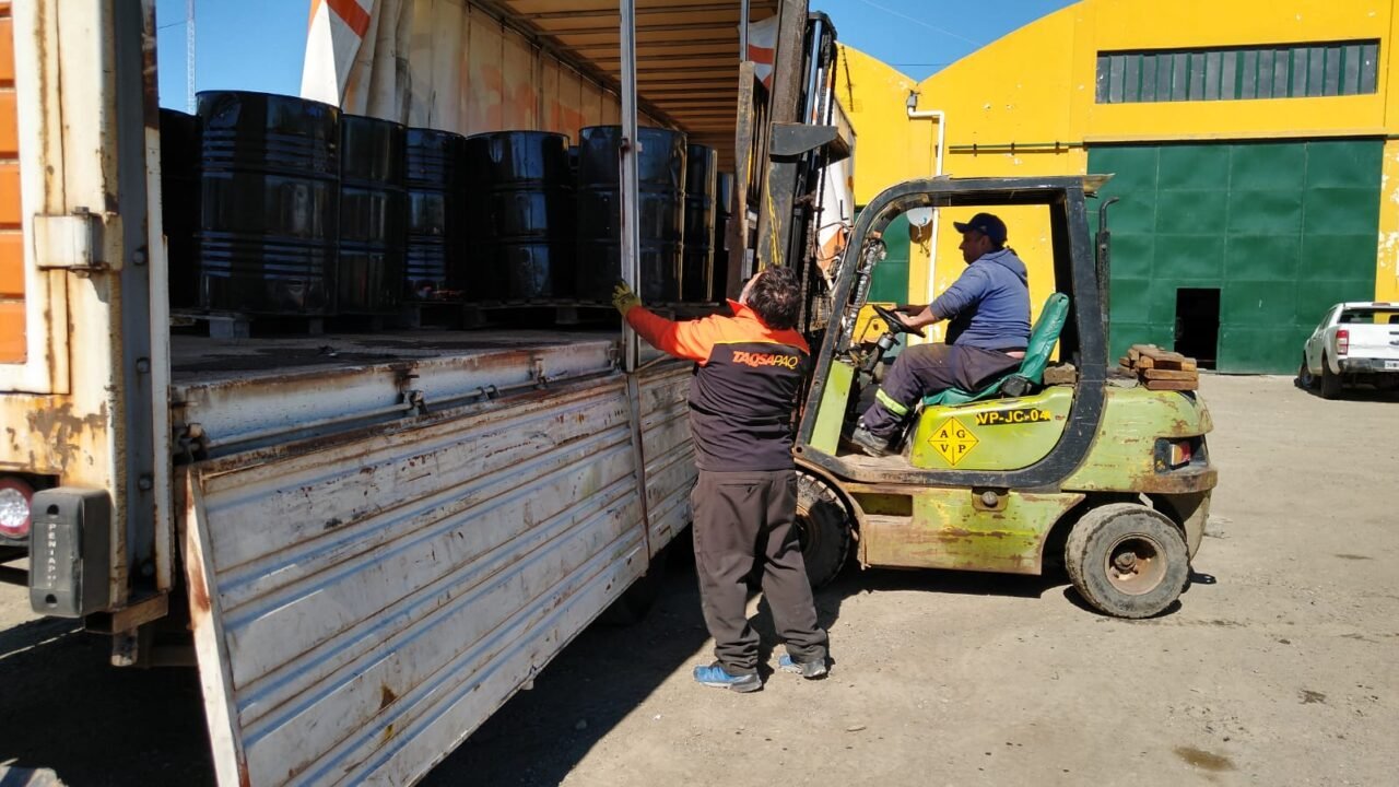 Vialidad Provincial recibió emulsión asfáltica para el mantenimiento de rutas