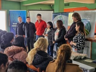 Activá Tu Huerta llegó a Puerto Deseado con una capacitación para fortalecer las huertas familiares