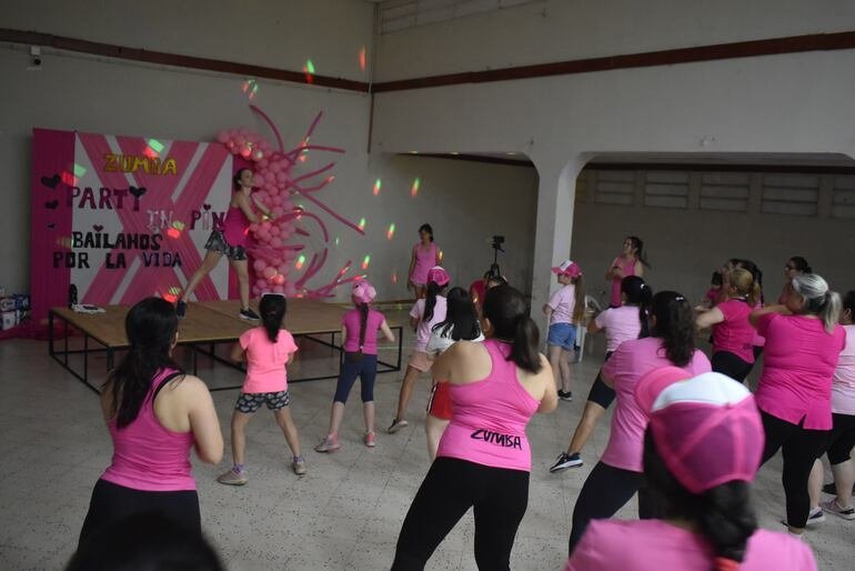 Octubre Rosa: La Provincia promueve la prevención y los hábitos saludables con una jornada fitness