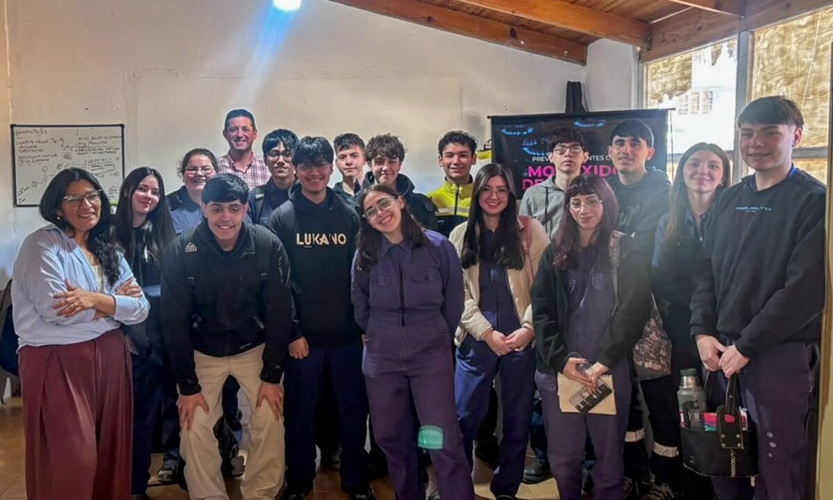 Distrigas S.A. recibió a estudiantes para realizar prácticas profesionalizantes en Río Gallegos