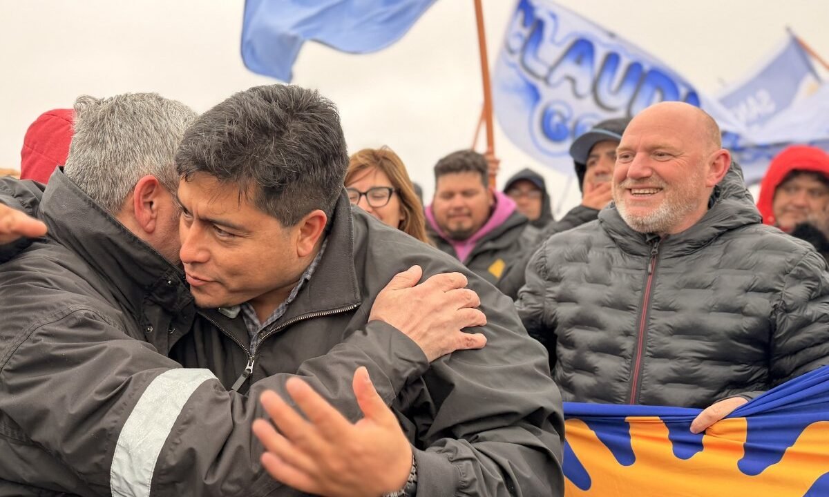 Elorrieta: “Que vuelva a traer Claudio Vidal los equipos de perforación a Santa Cruz marca un antes y un después para la industria petrolera”