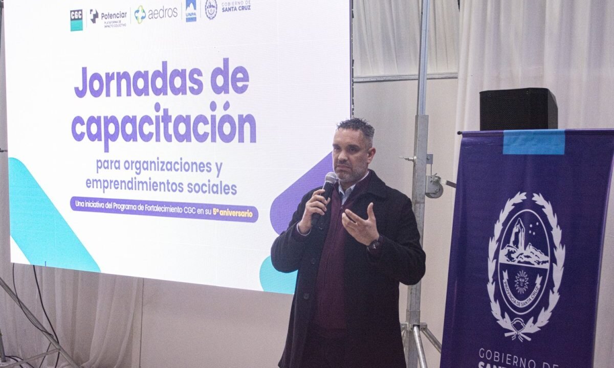 Georgion instó a fortalecer la capacitación y promover una nueva concepción del rol del Estado