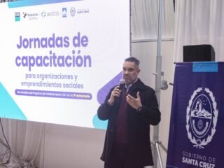Georgion instó a fortalecer la capacitación y promover una nueva concepción del rol del Estado